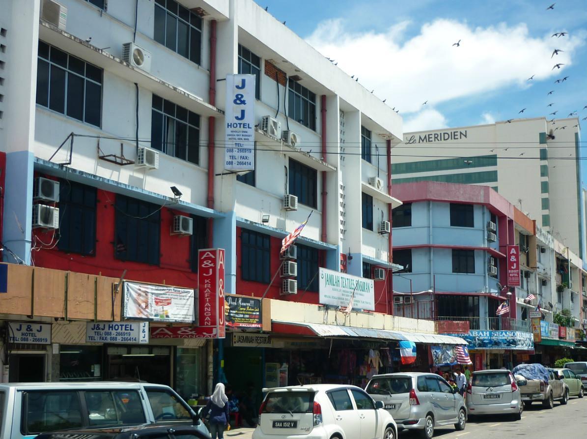 J &J Hotel Kota Kinabalu Extérieur photo
